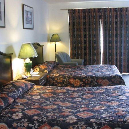 Chipican Motel Sarnia Kültér fotó